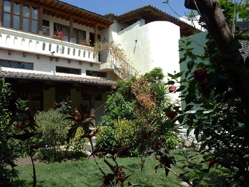 ***  Hotel Casa Del Parque By Ahs Antigua Guatemala